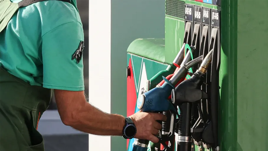 Essence laissée dans le pays : l'interdiction d'exportation peut-elle réduire les prix.
