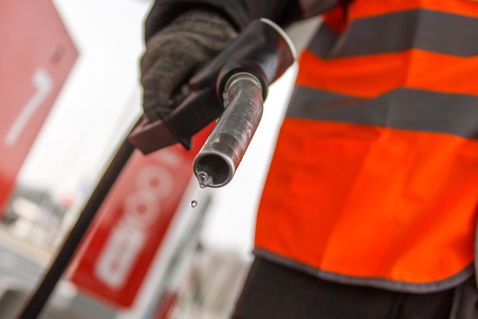 La vente de l'essence de classe "Euro-3" démarre sur la bourse. Ce que les automobilistes doivent savoir ?