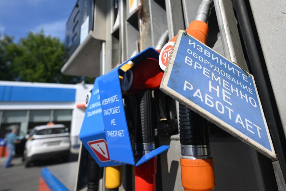 Les stations-service quittent le marché : Qui et pourquoi vend des stations-service en Russie