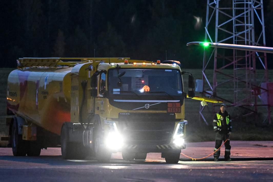 Vol normal : la suspension des exportations de kérosène aviation protègera la Russie d'une flambée des prix