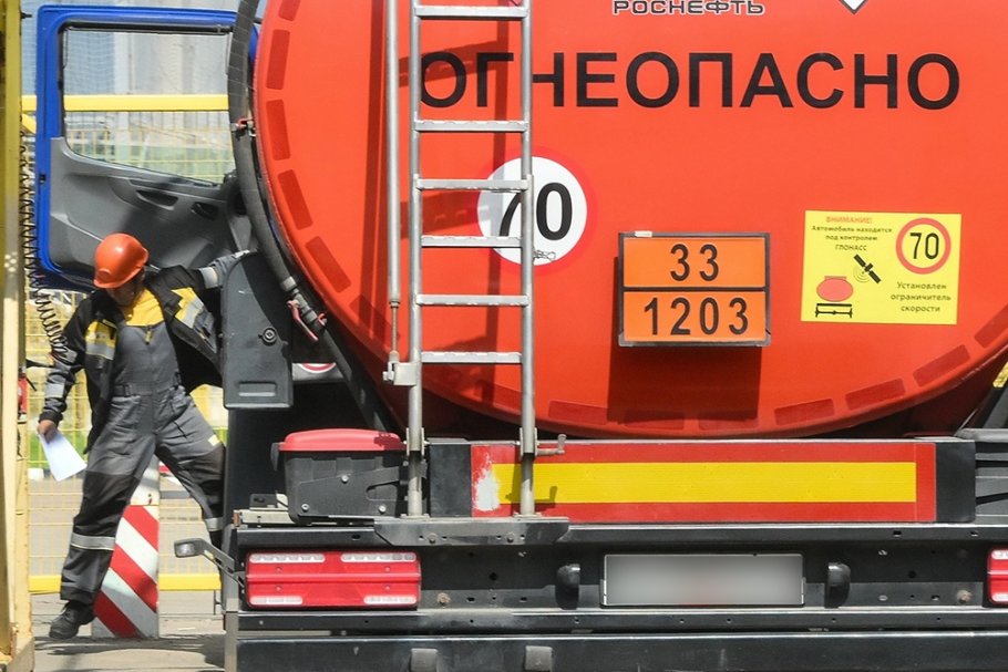 Le ministère de l'Énergie conclura des accords avec les pétroliers. Cela aidera-t-il à freiner la hausse des prix de l'essence ?